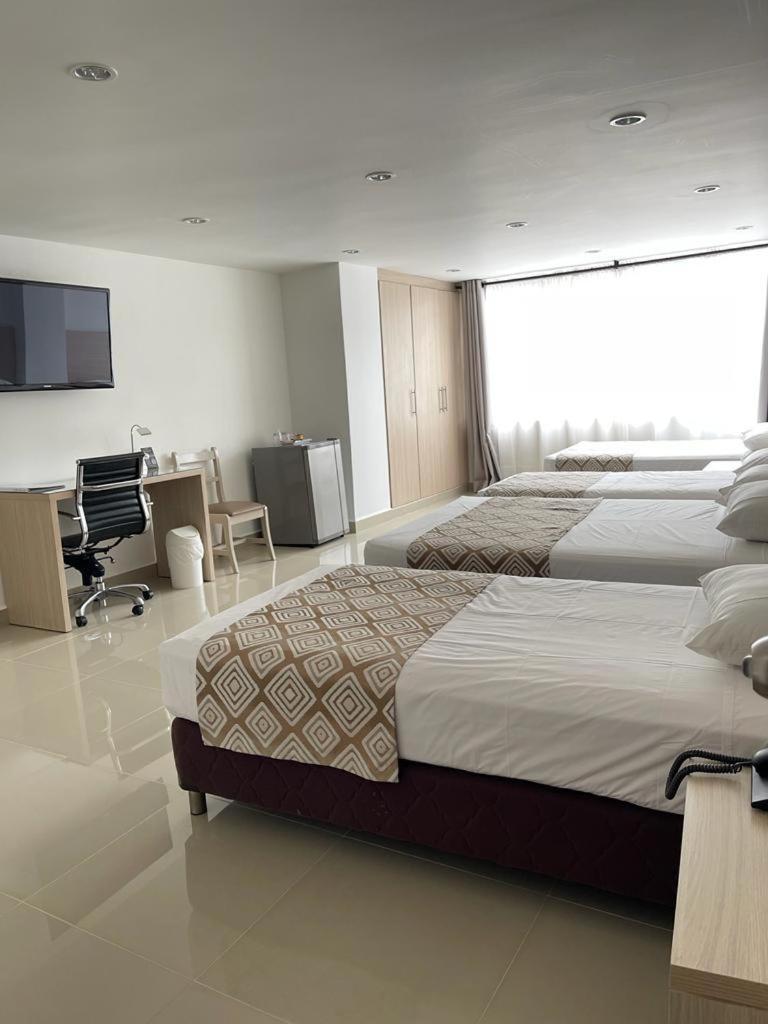 Hotel Juan Maria Tuluá エクステリア 写真