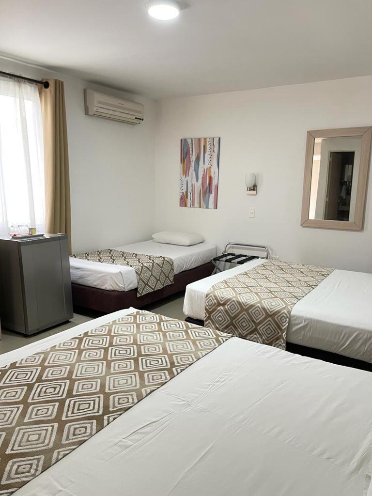 Hotel Juan Maria Tuluá エクステリア 写真