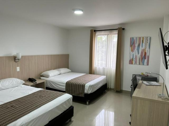 Hotel Juan Maria Tuluá エクステリア 写真